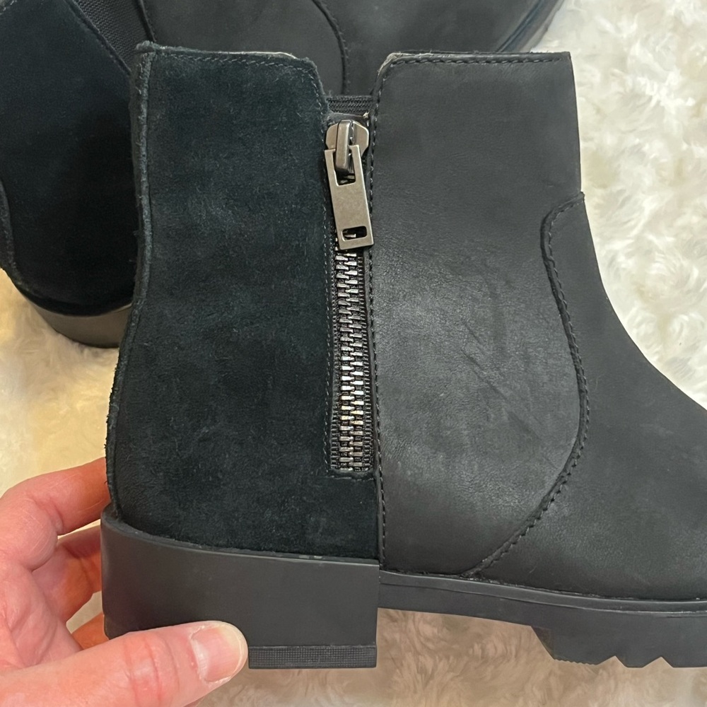 Sorel Women's Emelie II Black Boots Size 7 - Picture 8 of 11